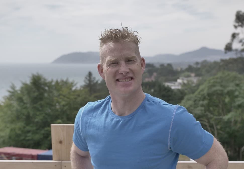 How did this "normal" builder end up as a TV presenter? Meet Pete The Builder